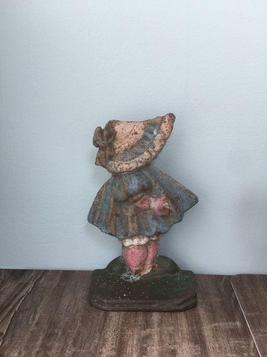 Vintage Hubley Sunbonnet Sue Doorstop at Duckwells