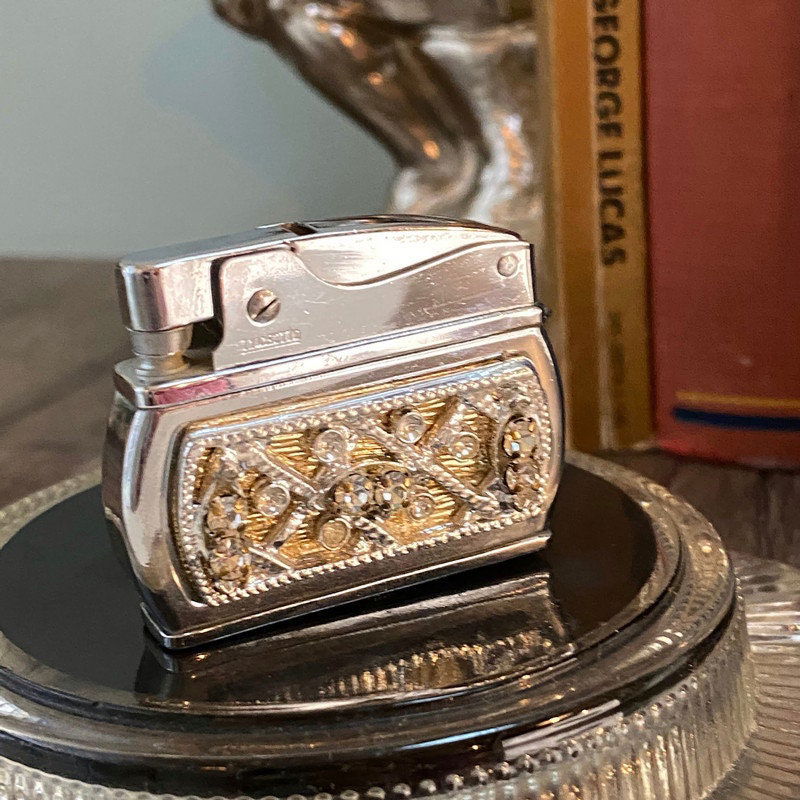 Vintage Ladies Lighter - Rhinestones Wiesner Trickette - Duckwells
