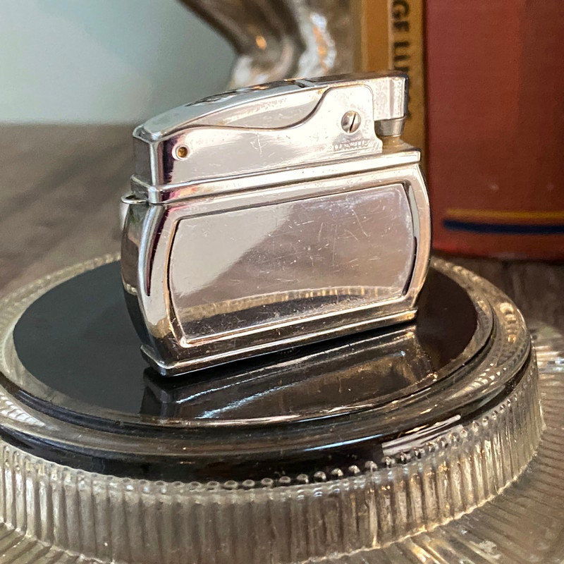 Vintage Ladies Lighter - Rhinestones Wiesner Trickette - Duckwells