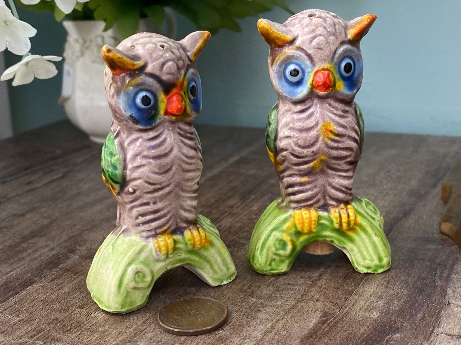 Vintage Owl Salt and Pepper Shakers - Duckwells