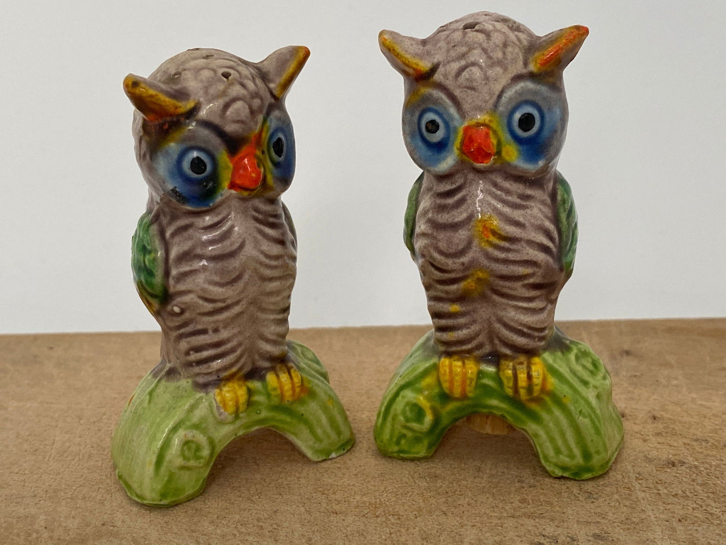 Vintage Owl Salt and Pepper Shakers - Duckwells