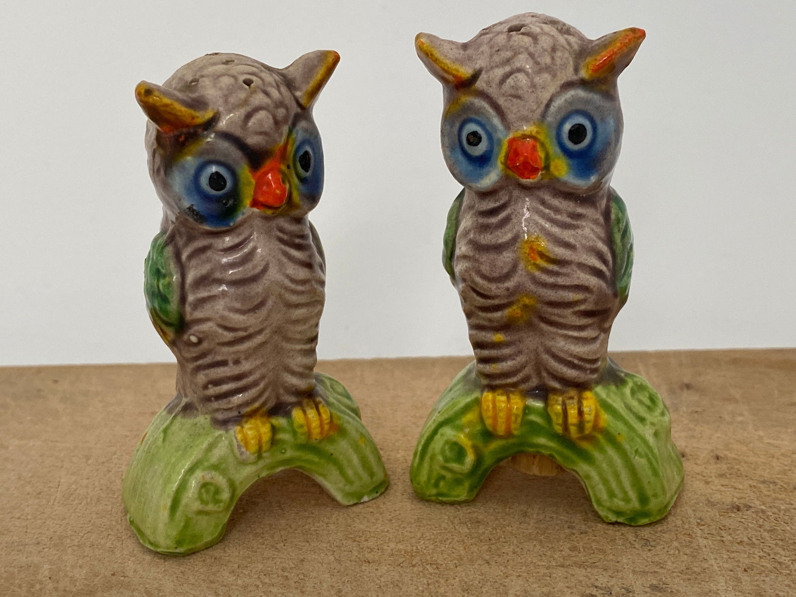 Vintage Owl Salt and Pepper Shakers - Duckwells