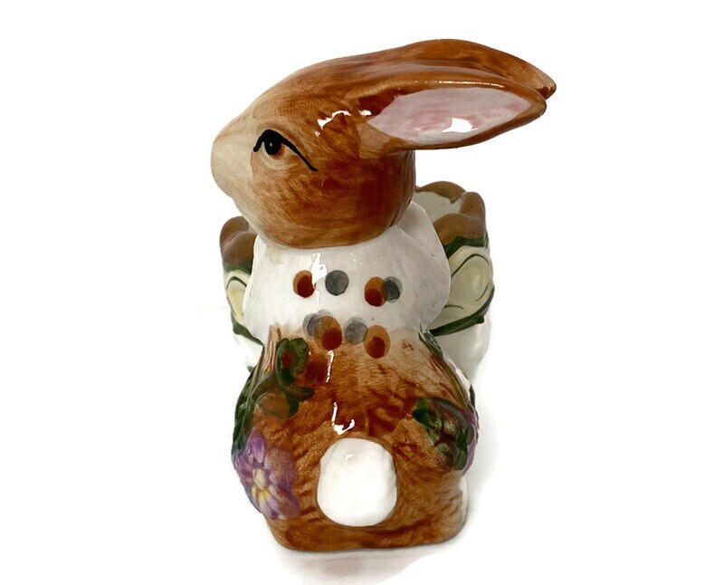 Vintage Rabbit Ceramic Figurine Egg Holder - Duckwells