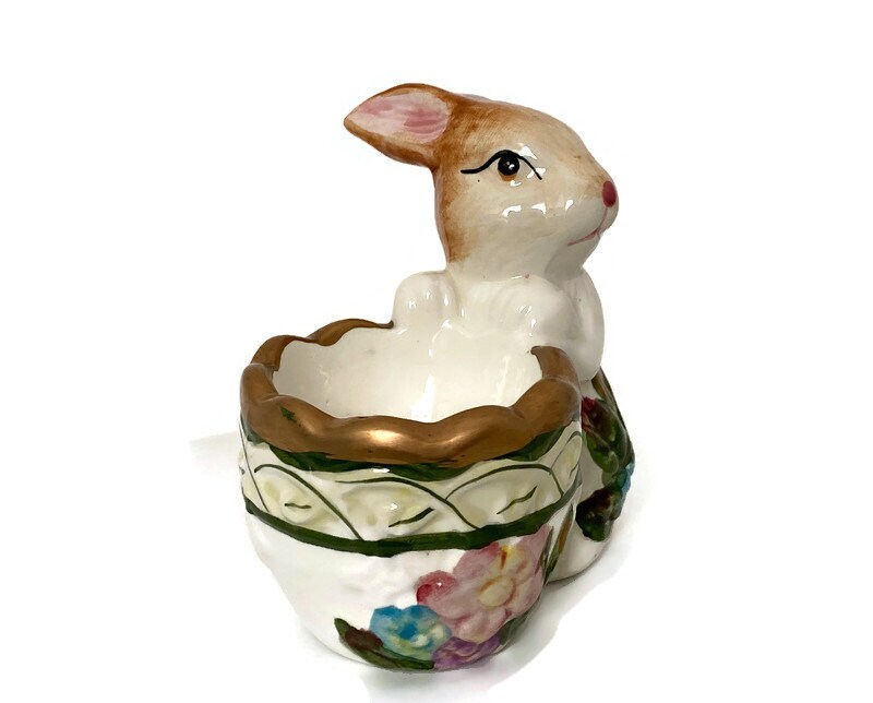 Vintage Rabbit Ceramic Figurine Egg Holder - Duckwells