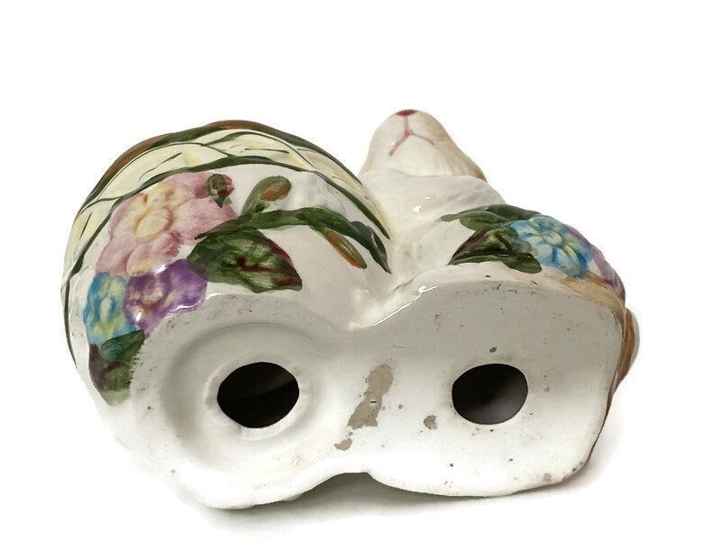 Vintage Rabbit Ceramic Figurine Egg Holder - Duckwells