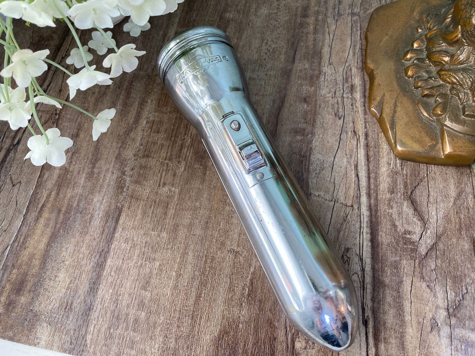 Vintage Ray-O-Vac Bullet Flashlight at Duckwells