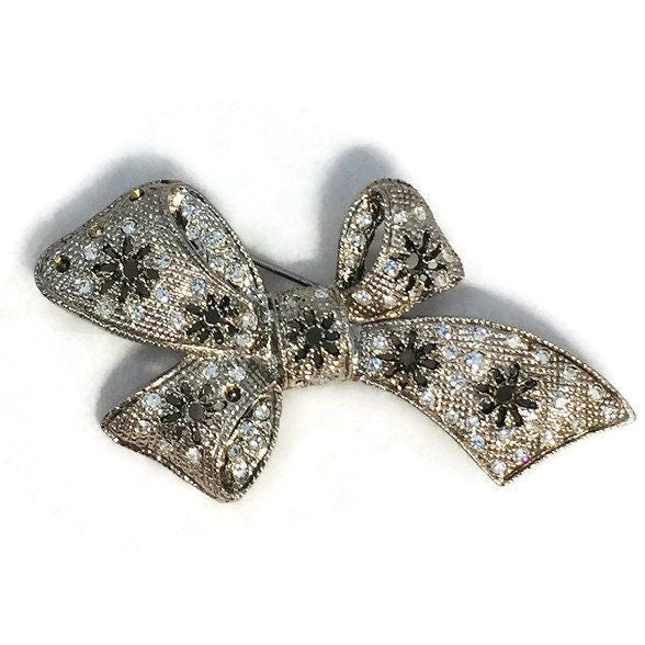 Vintage Rhinestone Bow Brooch - Duckwells