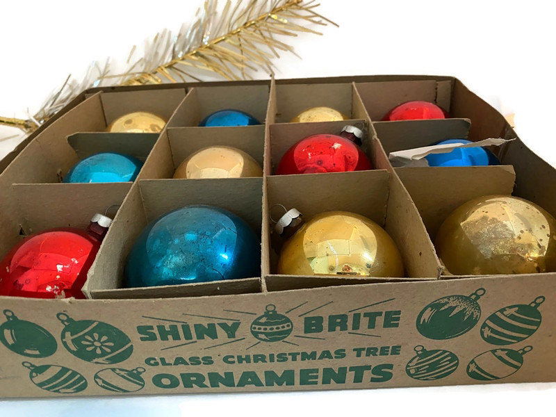 Vintage Shiny Brite Ornaments - Duckwells