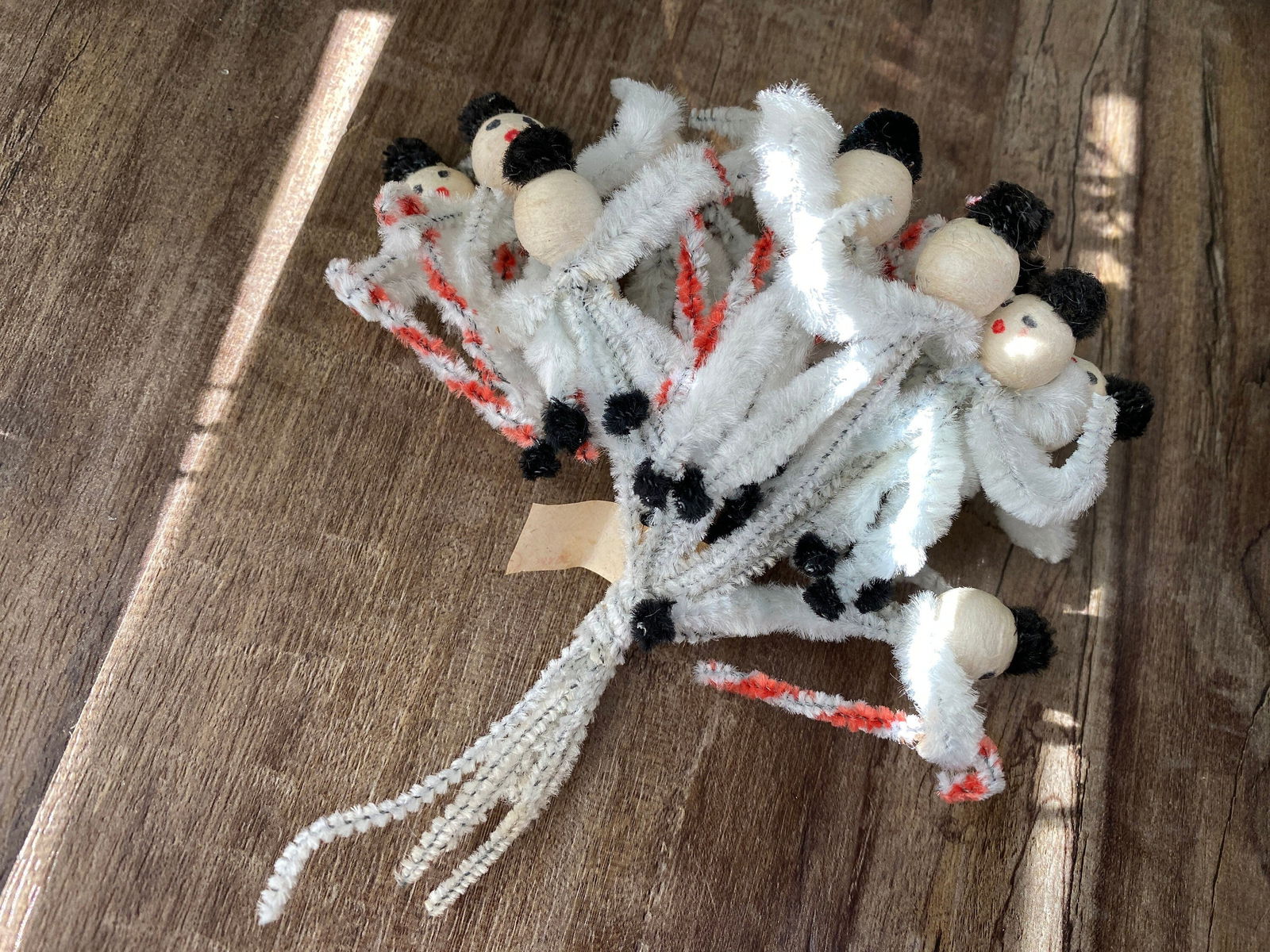 Vintage Snowman Pipe Cleaners Made in Taiwan Bundle of Twelve - Duckwells