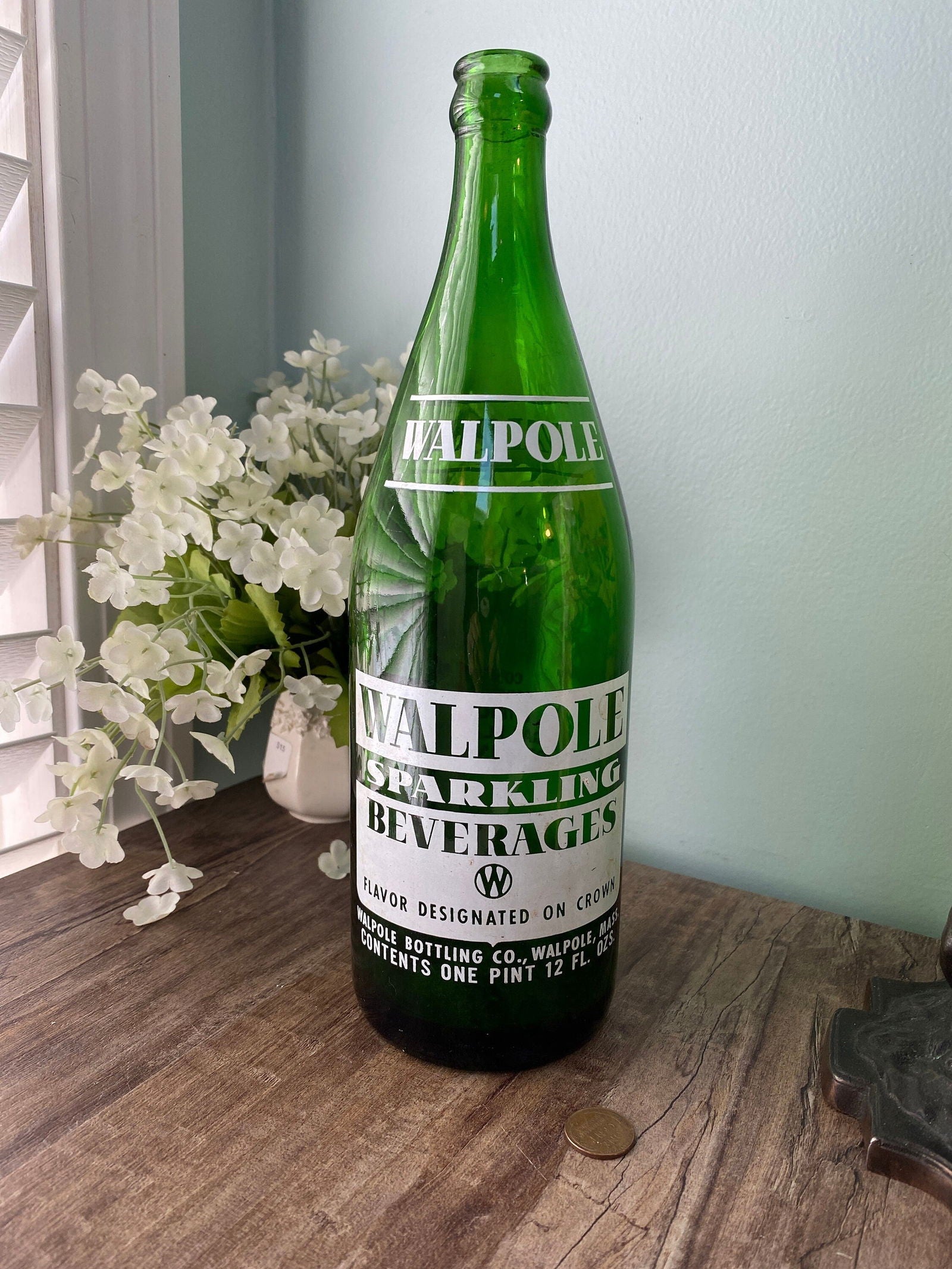 Vintage Walpole Beverages Quart Bottle - Duckwells