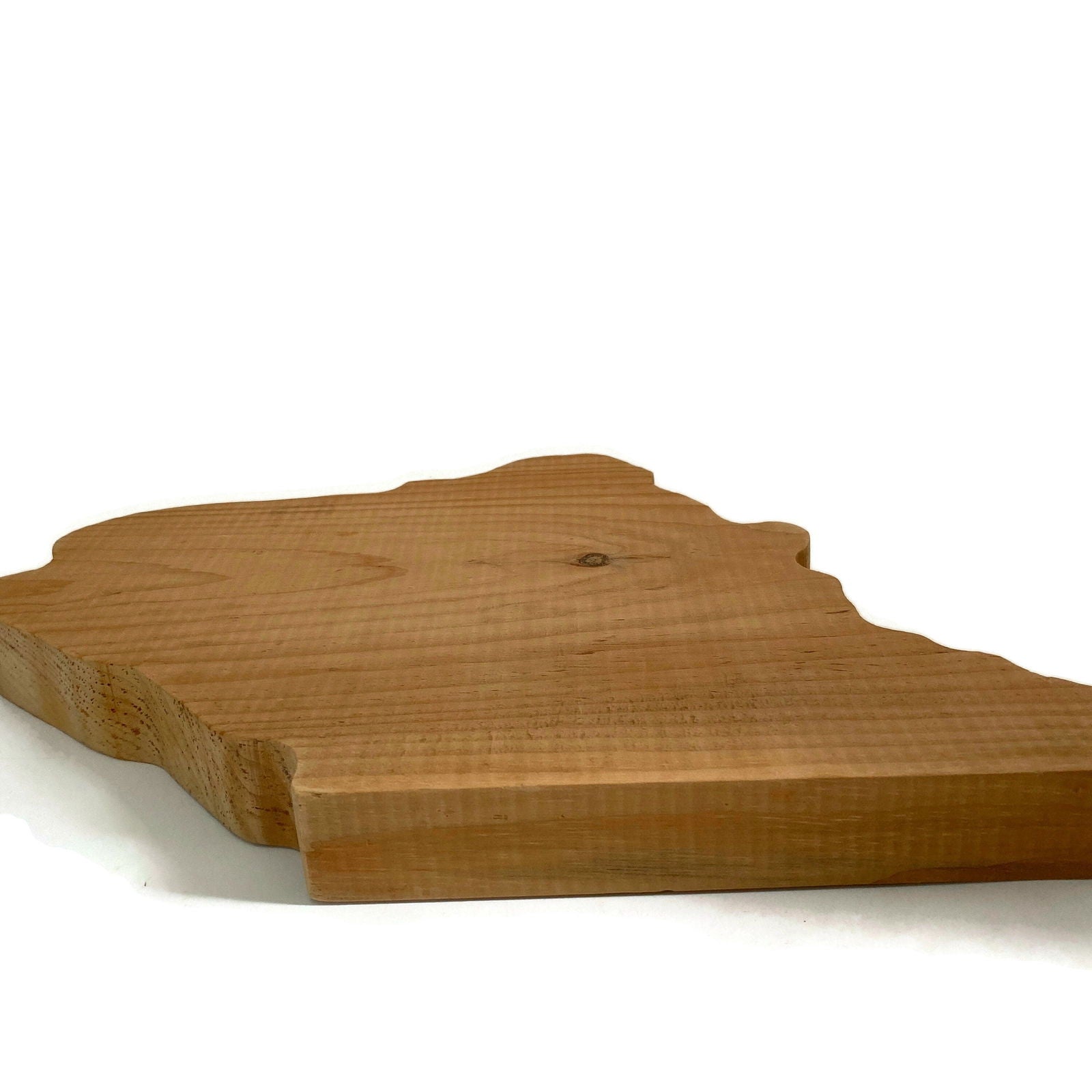 Vintage Wood Maine Cutting Board - Duckwells