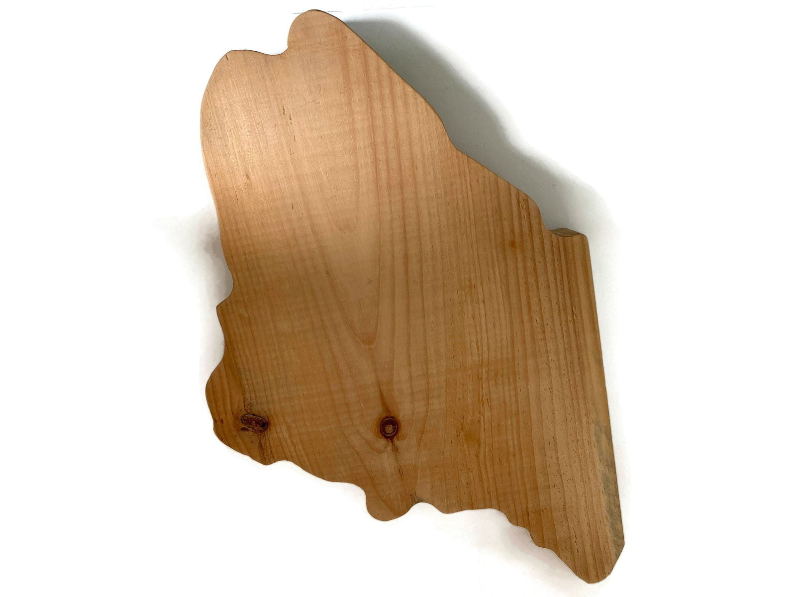 Vintage Wood Maine Cutting Board - Duckwells