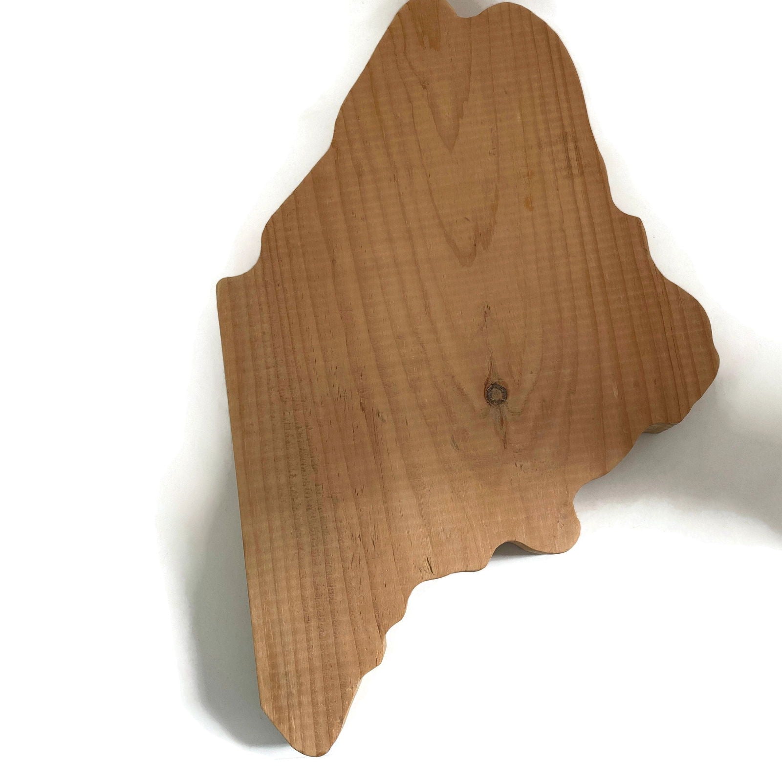 Vintage Wood Maine Cutting Board - Duckwells
