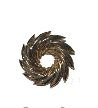 Vintage Wreath Pin - Duckwells