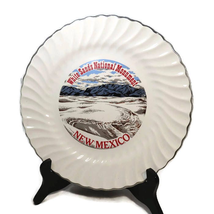 Vintage White Sands New Mexico Plate, Tourist Travel Souvenir, Made in Japan Fine China Dish, White Sands Service, Exclusive Dinnerplate - Duckwells