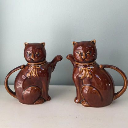 Vintage Cat Teapots, Kitty Teapots, Brown Ceramic Pair of Vintage Animal Tea Pots - Duckwells