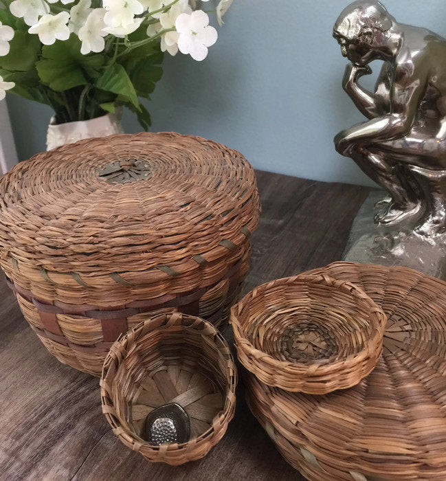 Vintage Sweetgrass Baskets - Set of 3 Sewing Baskets with Pincushion and Thimble - Duckwells