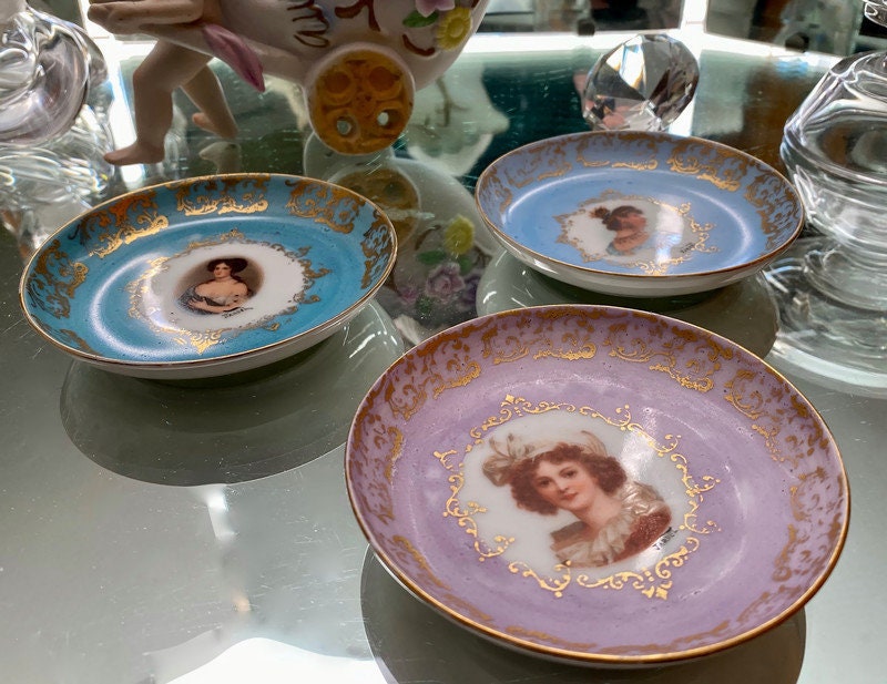 Antique German Porcelain Portrait Pin Dishes - Duckwells