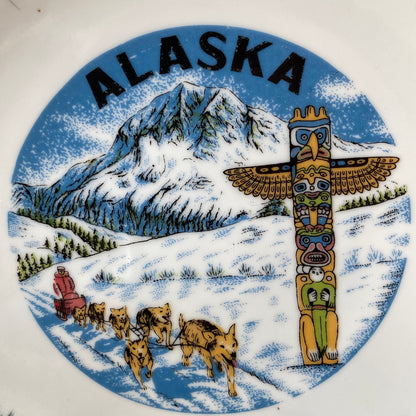 Vintage Alaska Souvenir Plate, Collectible State Wall Plate - Duckwells