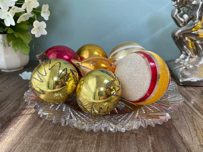 Midcentury Glass Christmas Ornaments, Holiday Tree Decorations at Duckwells