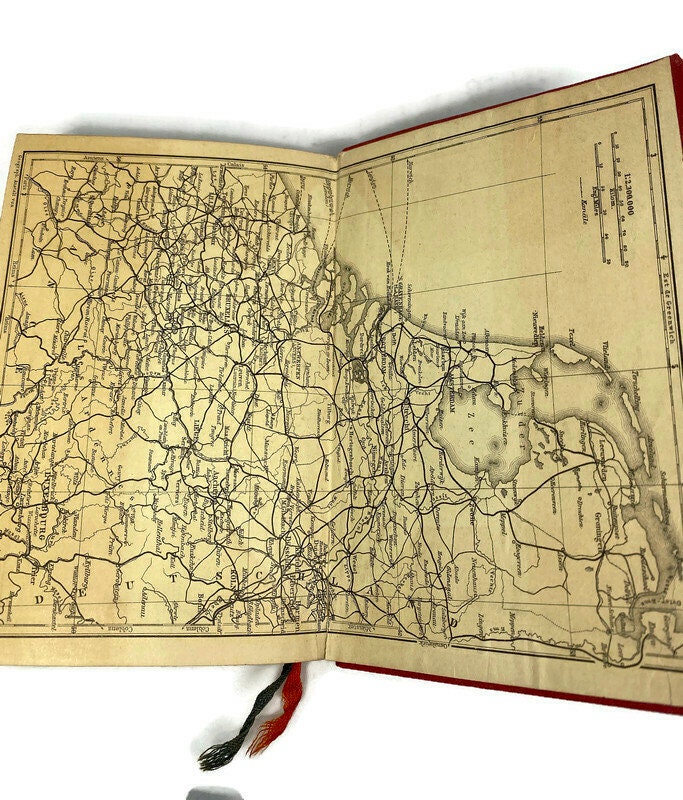 Antique 1910 Baedeker's Guide Book Belgium and Holland