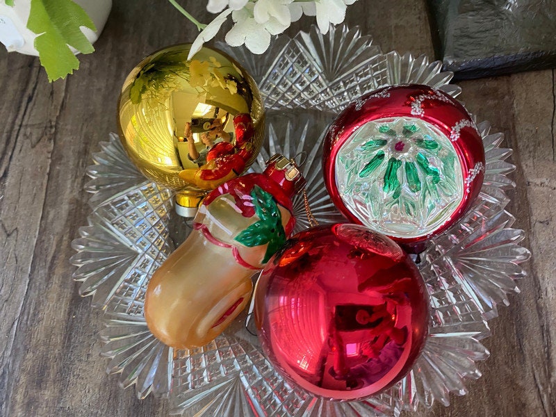 Vintage Glass Christmas Ornaments Red and Gold Holiday Tree Decorations