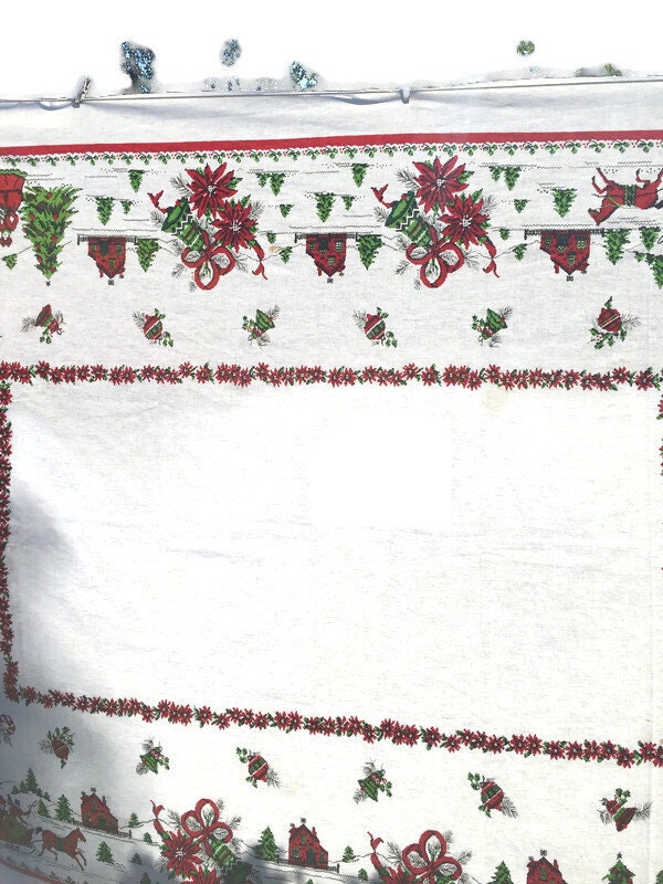 Vintage Christmas Tablecloth White Cotton 69"x54"