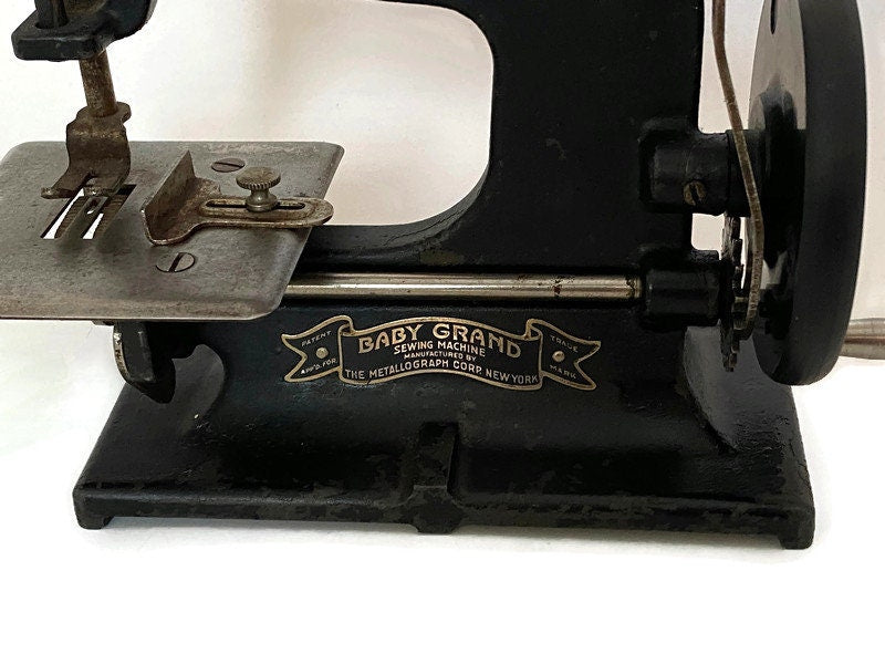 Vintage Baby Grand Toy Sewing Machine