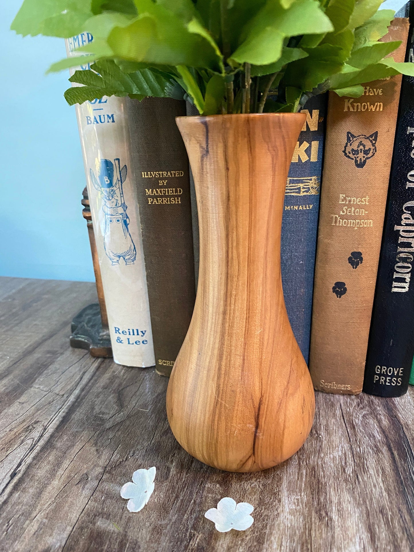 Midcentury turned Olive Wood Vase,  signed Oliv Art Lucca