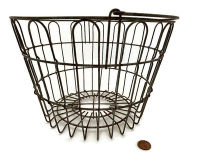 Vintage Small Metal Wire Basket